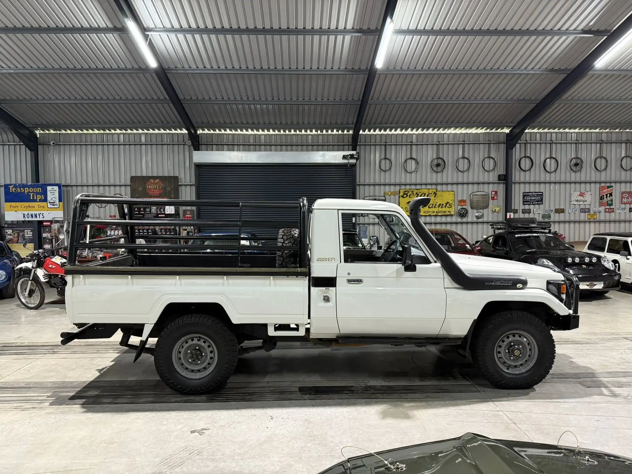 2006 Toyota Land Cruiser 4.5 EFI