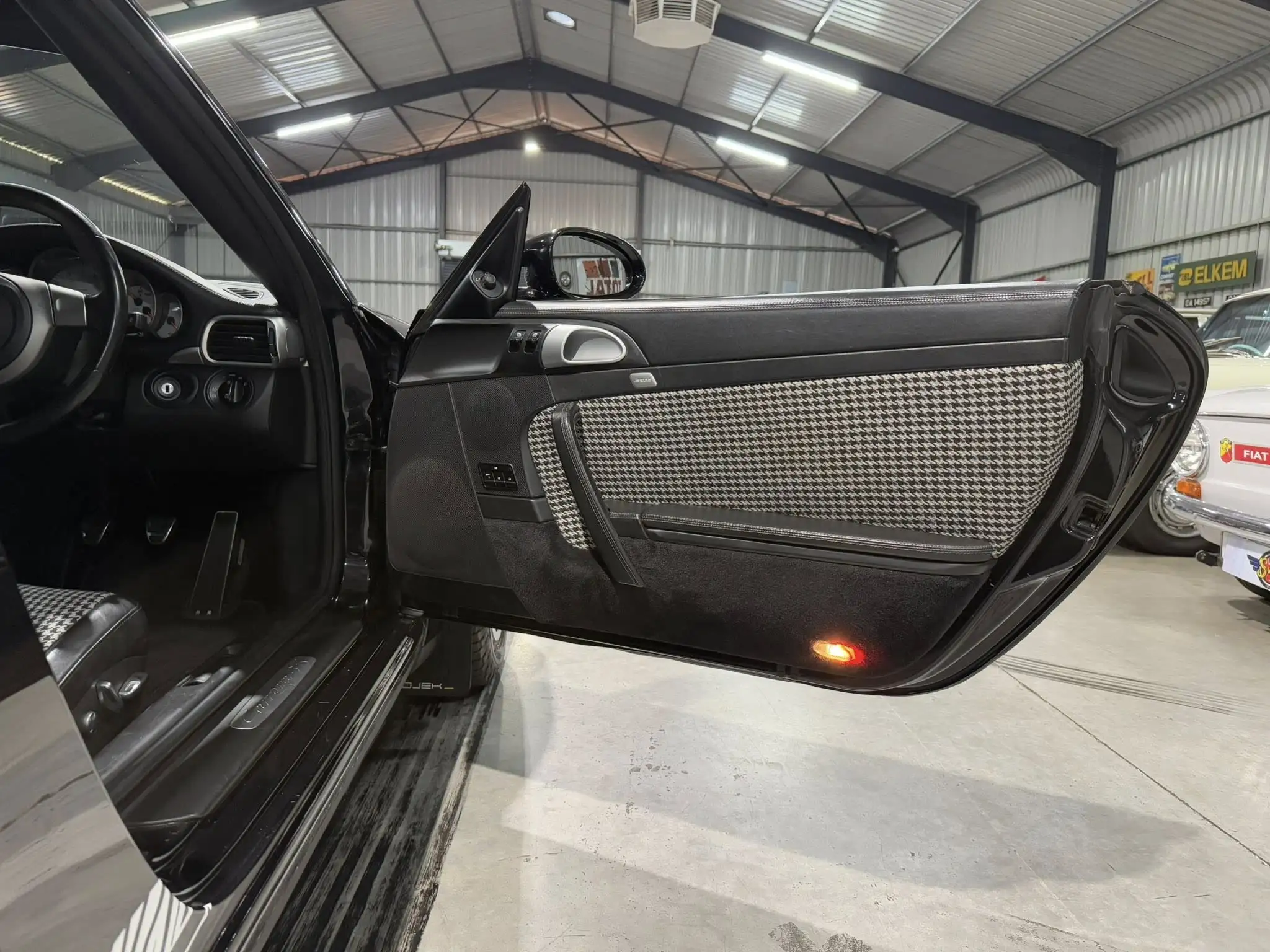 2007 Porsche 997 Carrera 4S – Safari Projek Build