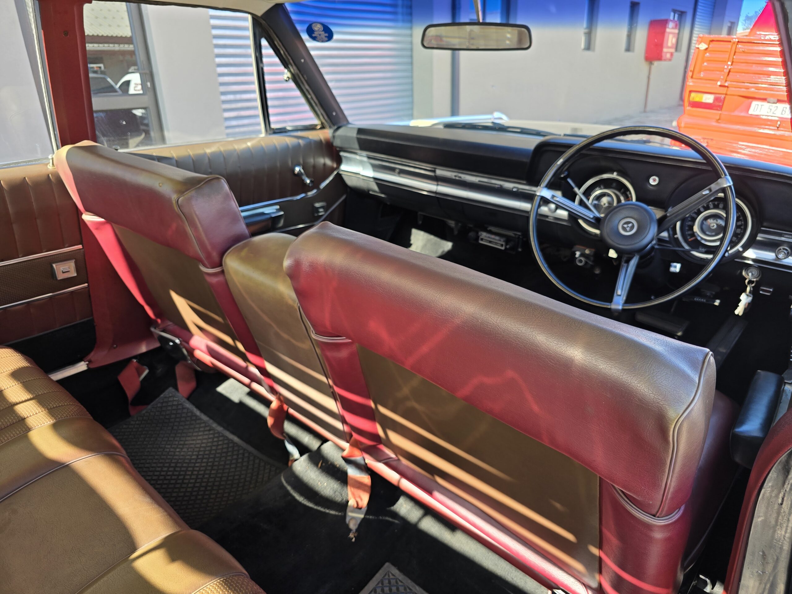 1968 Dodge Monaco Sedan