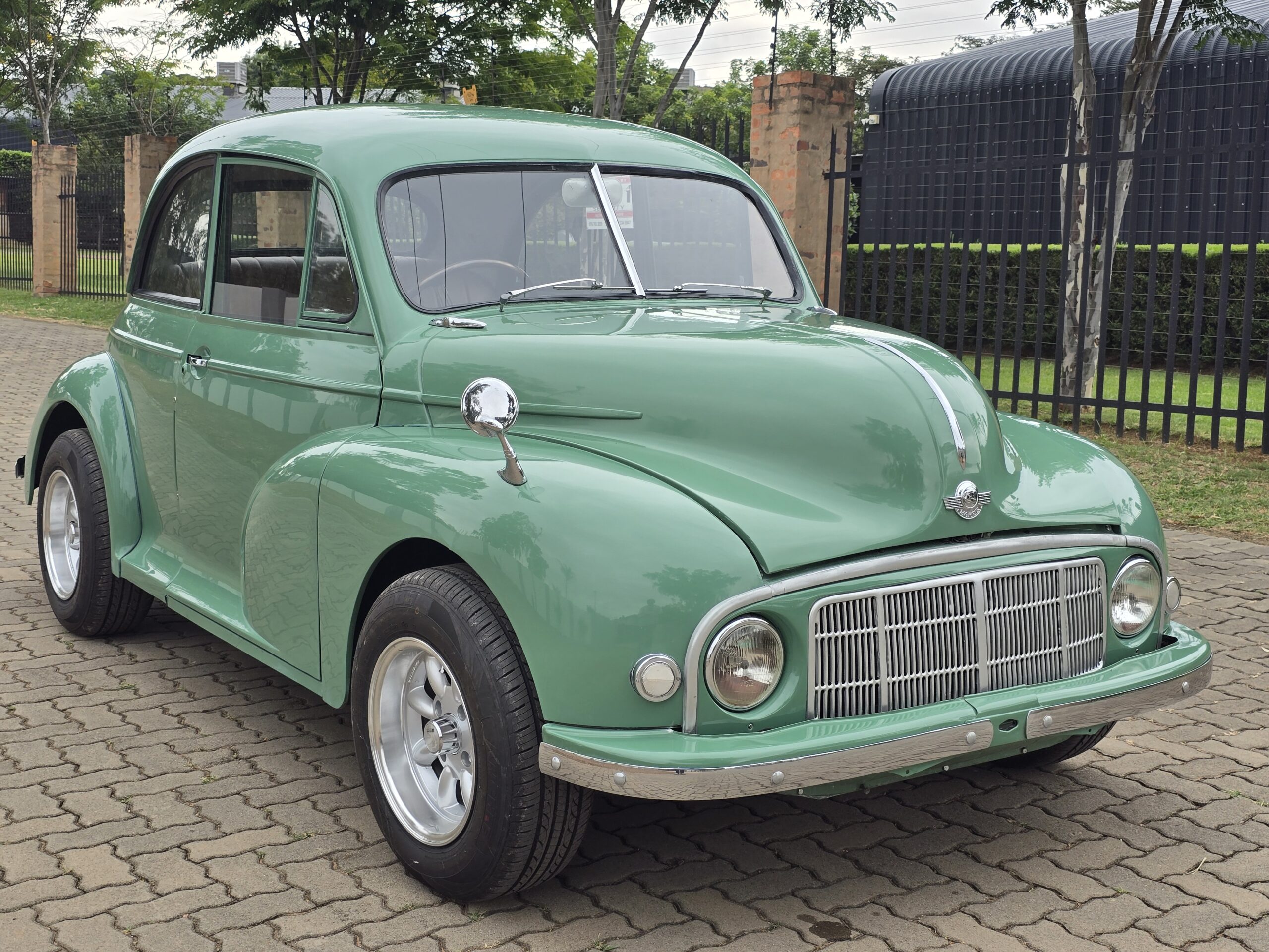 1950 Morris Minor Lowlight