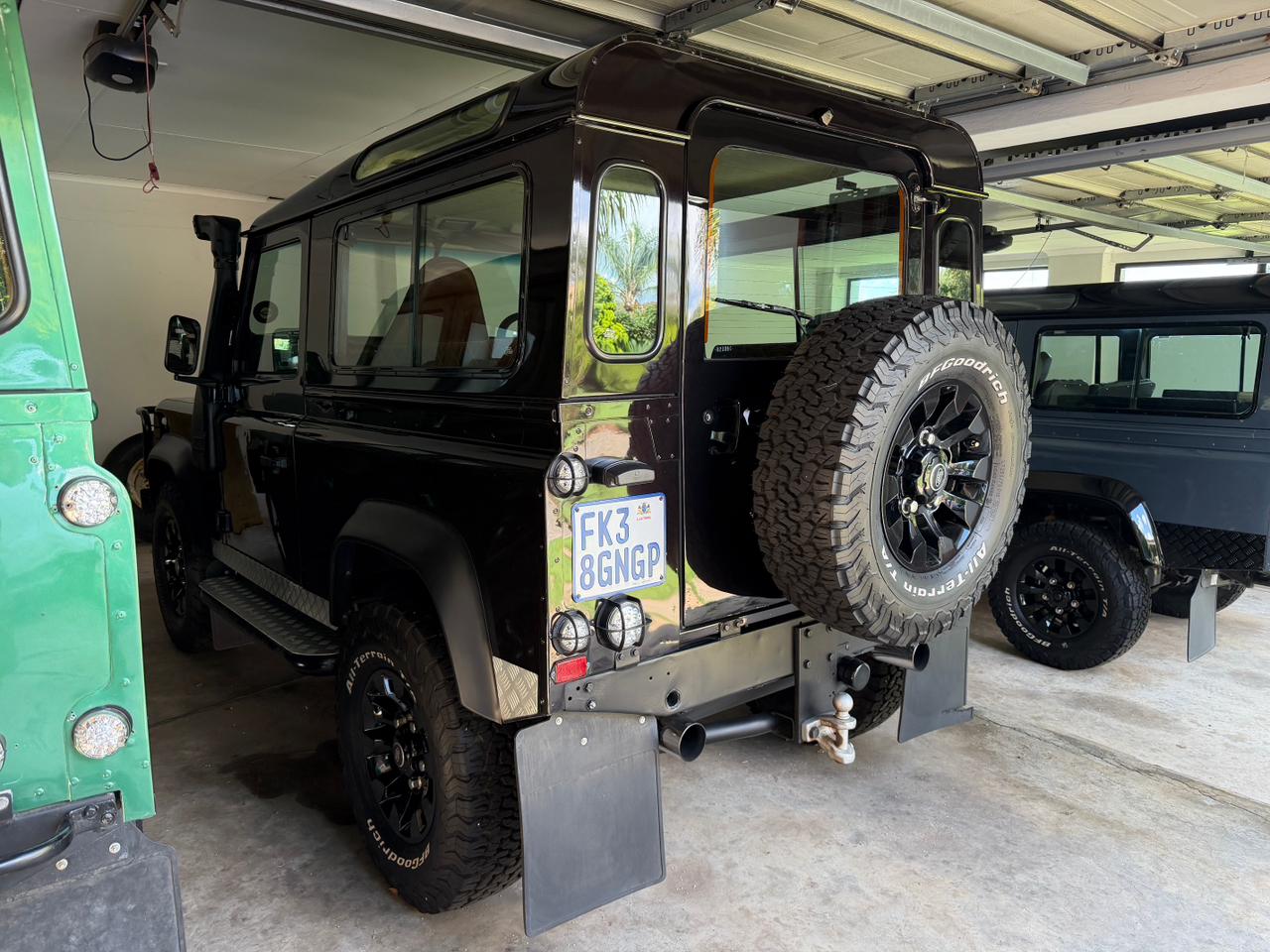 1997 Land Rover 90 [BMW Engine]