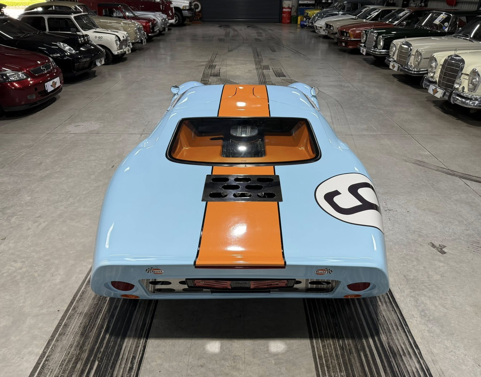 Ford GT40