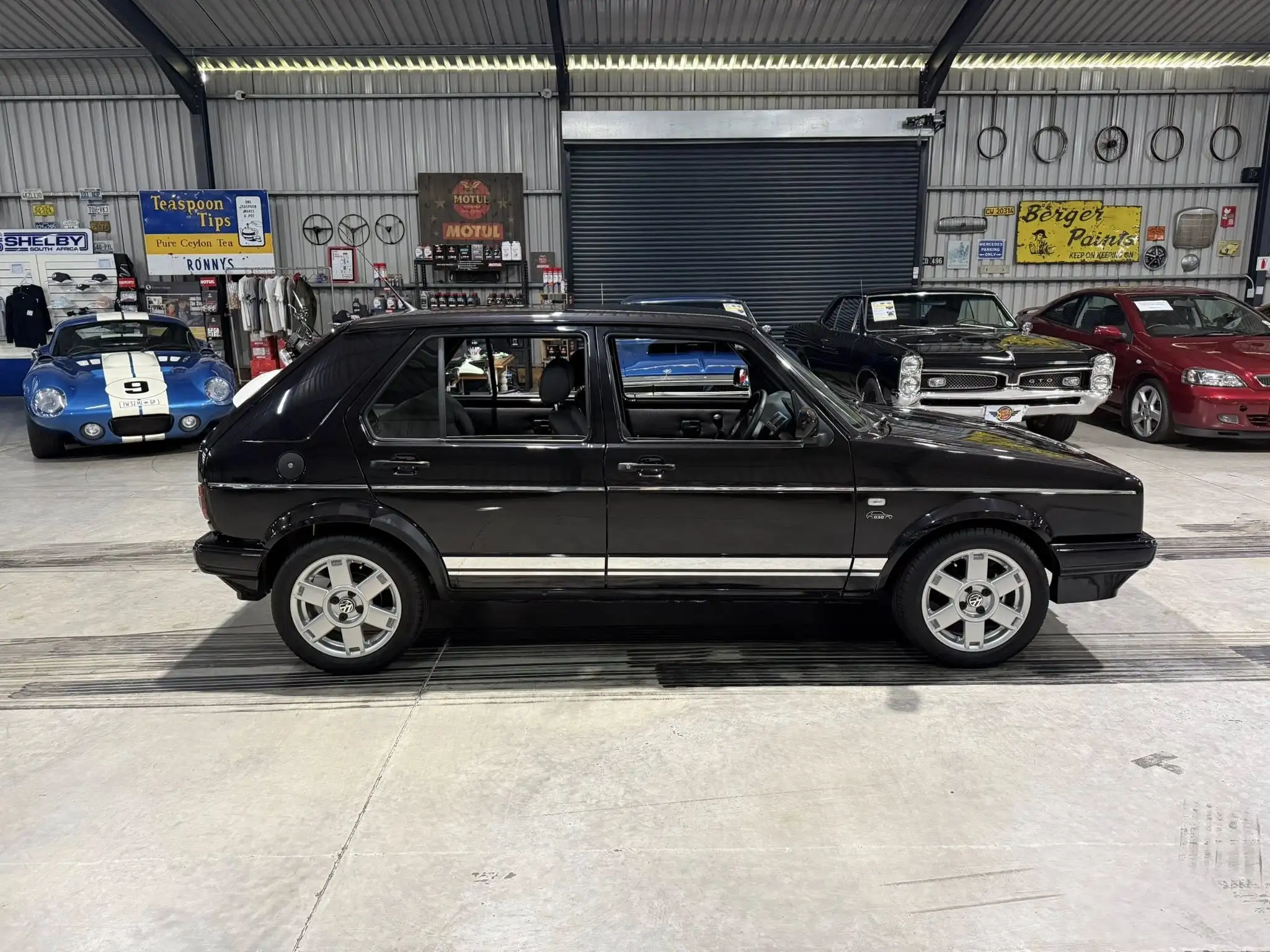 2009 Volkswagen Golf  – Limited Edition