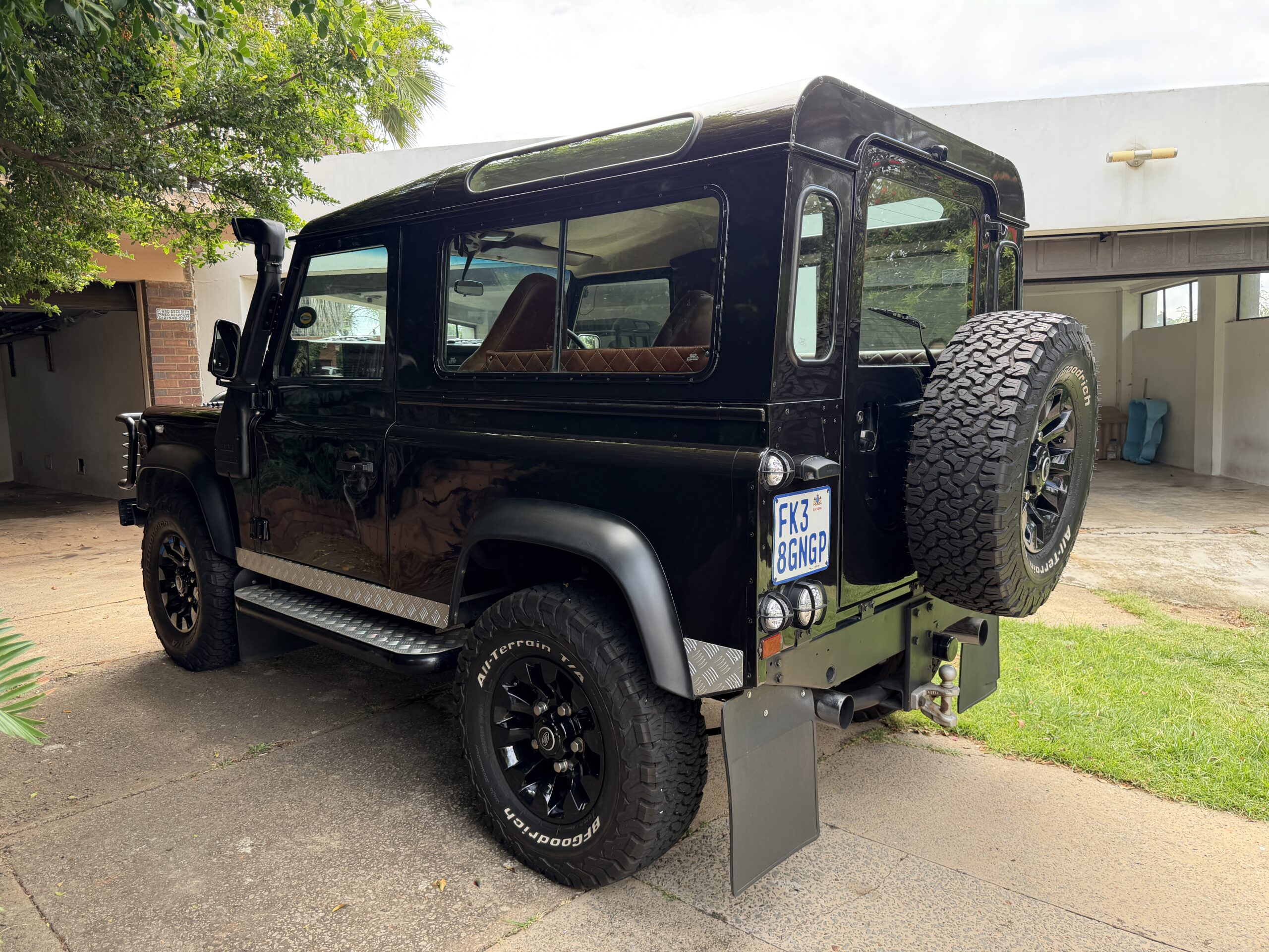 1997 Land Rover 90 [BMW Engine]