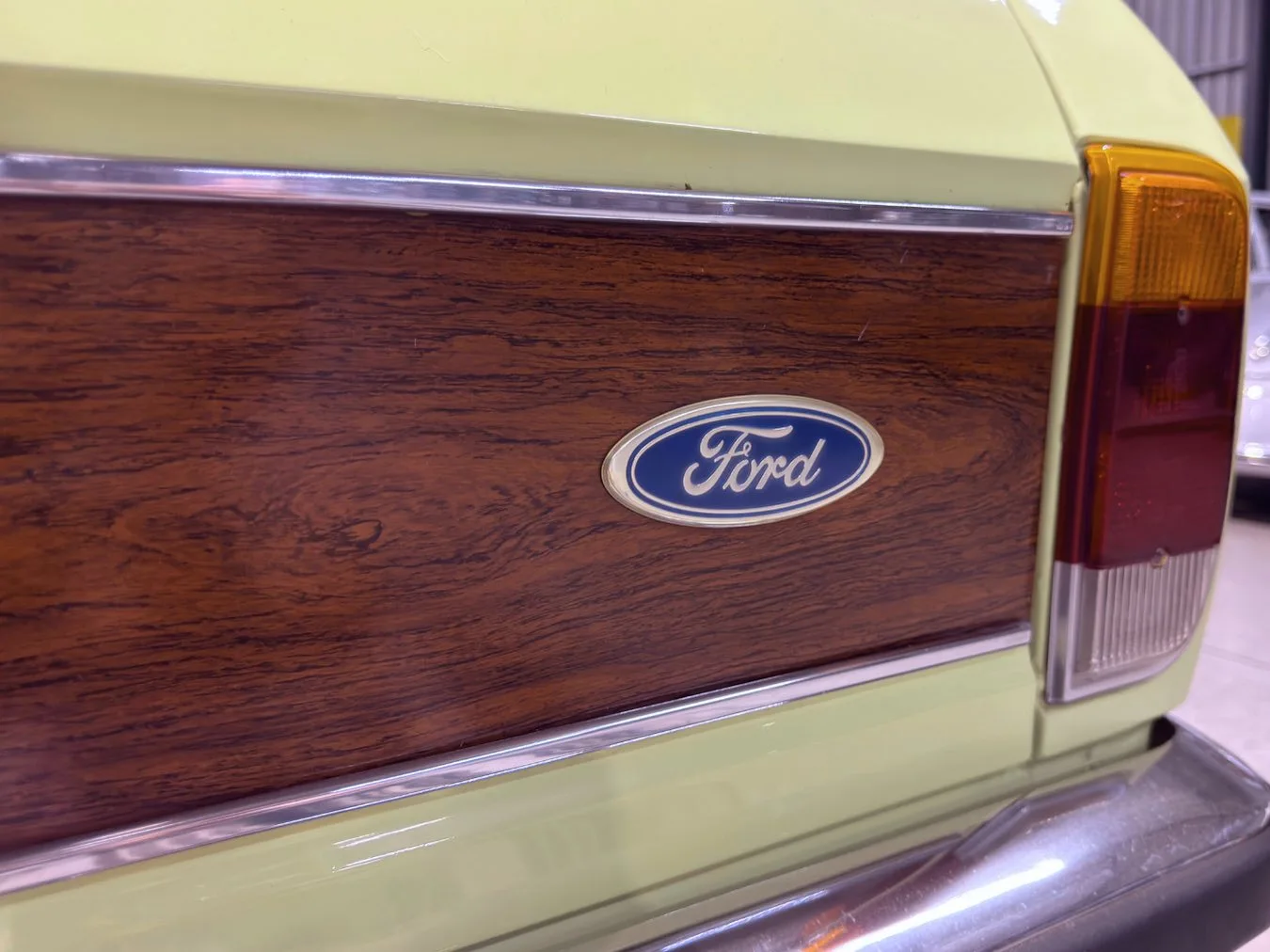 1977 Ford Cortina 3.0 V6 Ghia Station Wagon