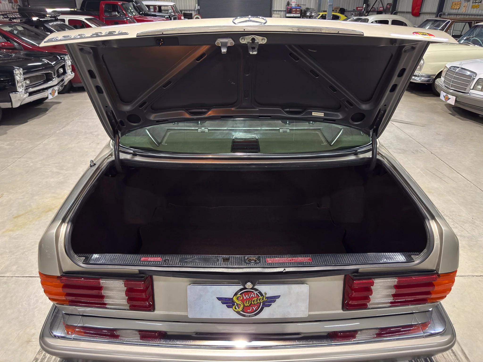 1988 Mercedes-Benz W126 420SEL