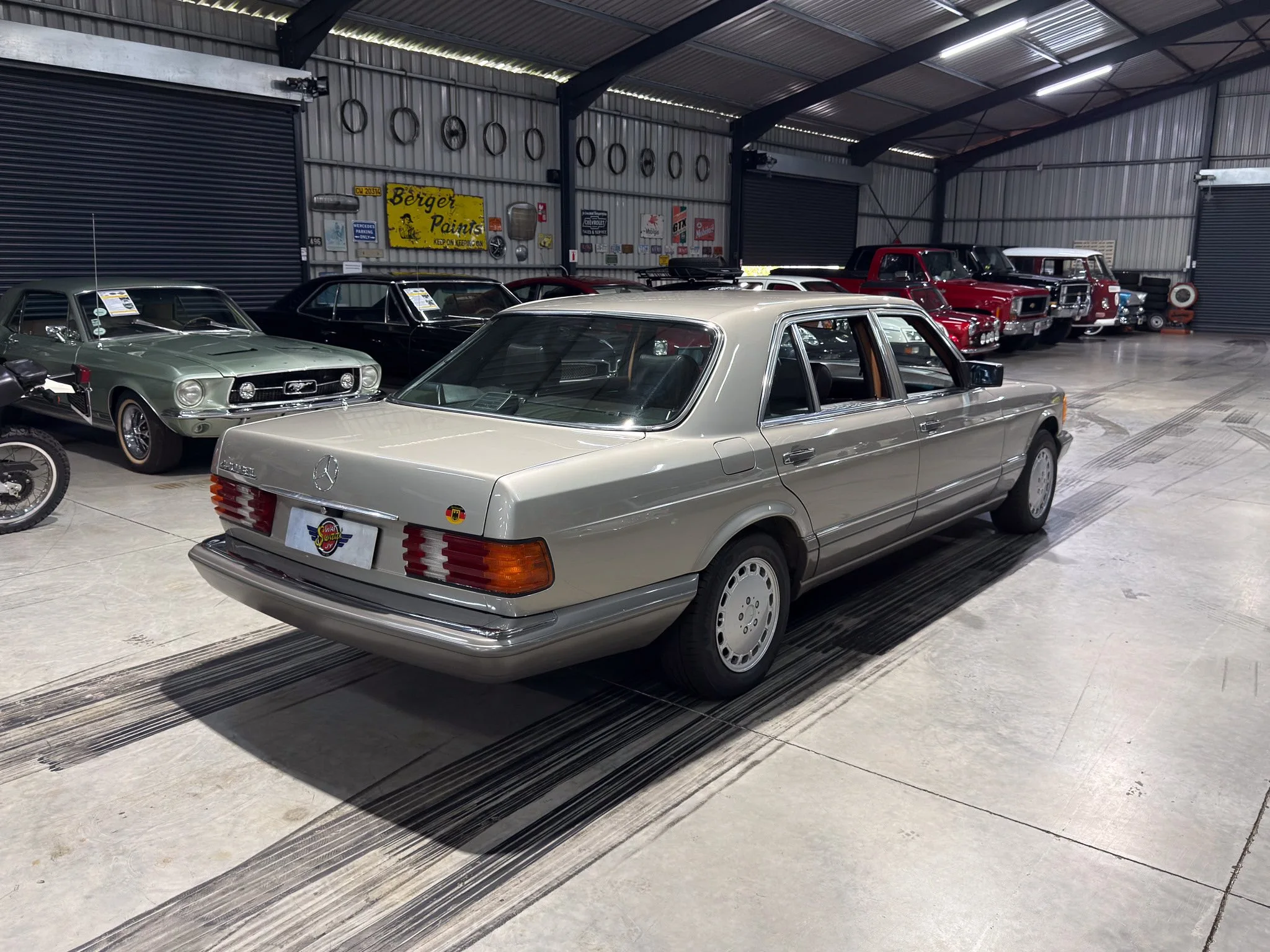 1988 Mercedes-Benz W126 420SEL