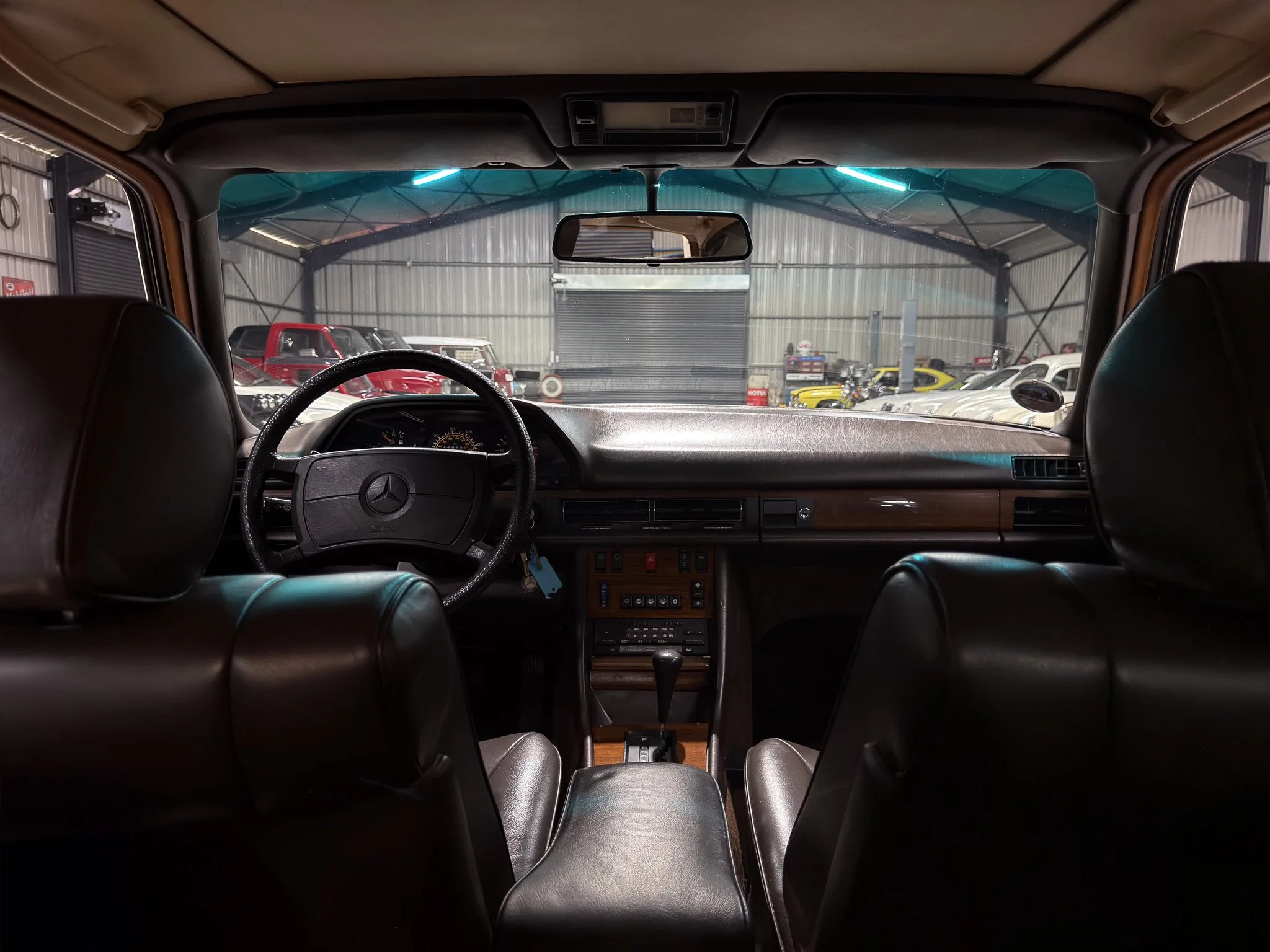 1988 Mercedes-Benz W126 420SEL