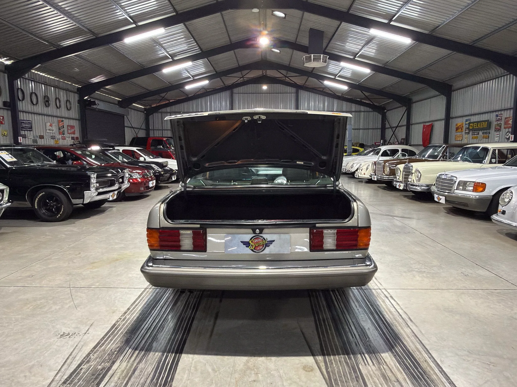 1988 Mercedes-Benz W126 420SEL