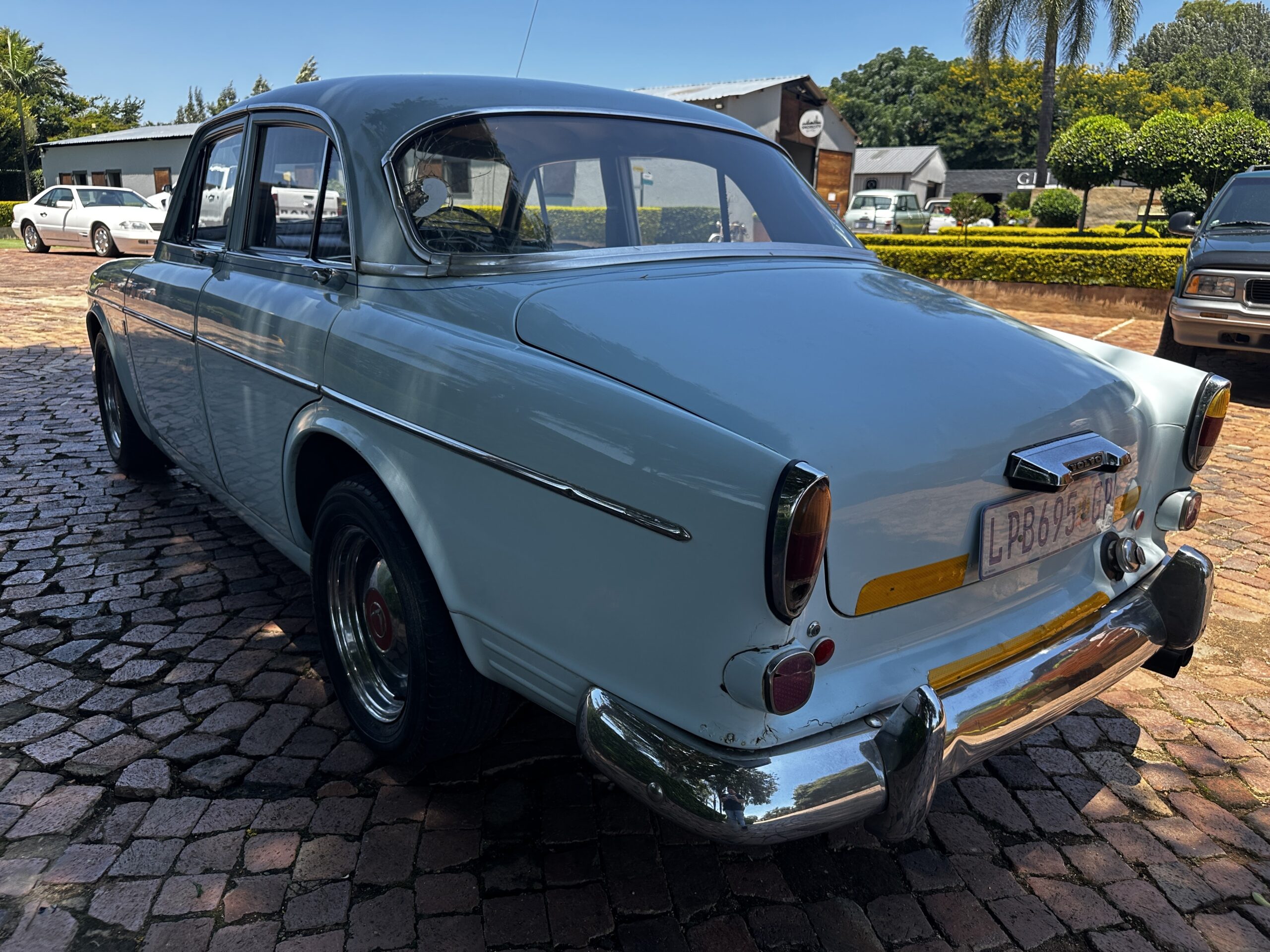 1966 Volvo 122S B18
