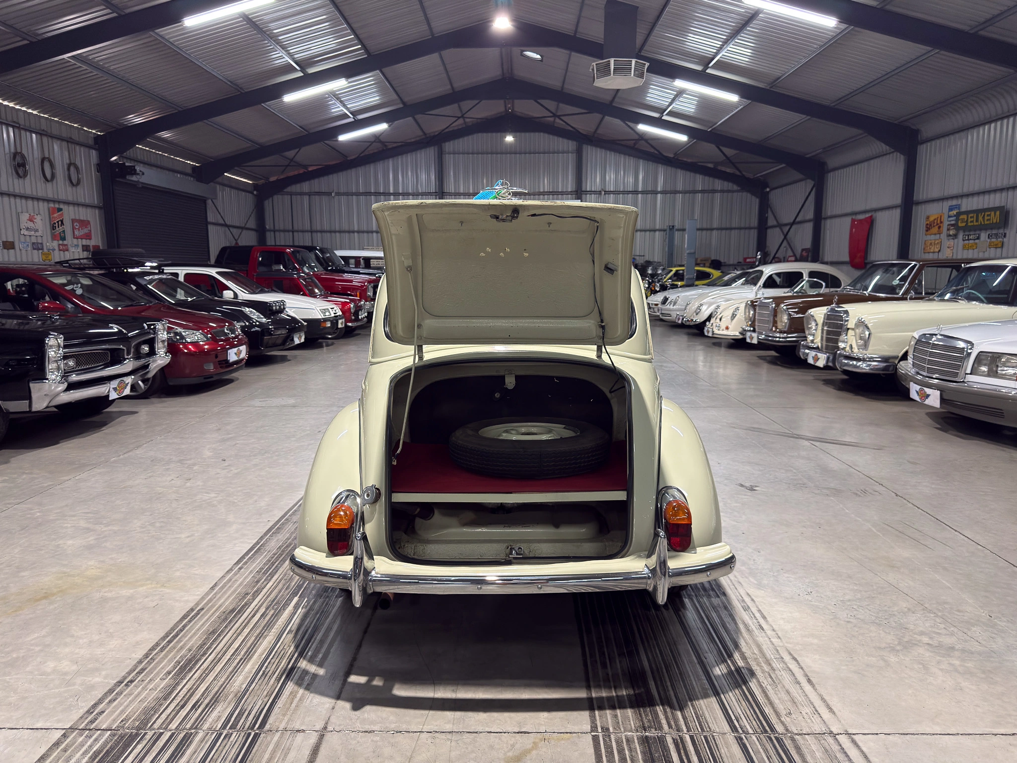 1957 Morris Minor 1000