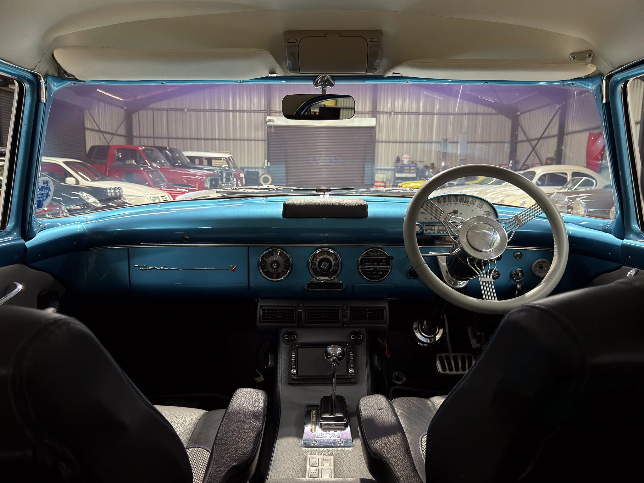 1955 Ford Sedan – Custom Hot Rod