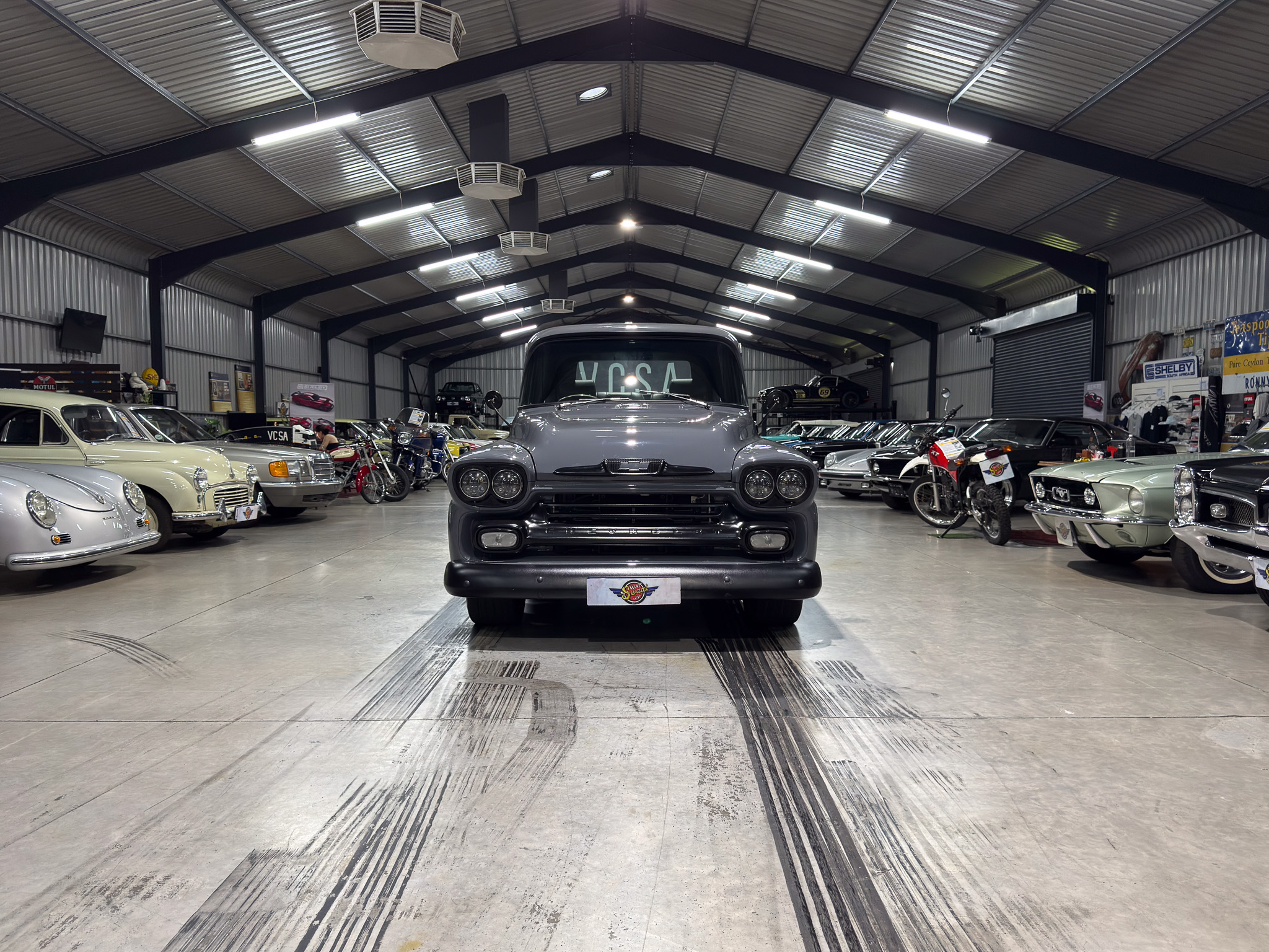 1958 Chevrolet Apache Restomod