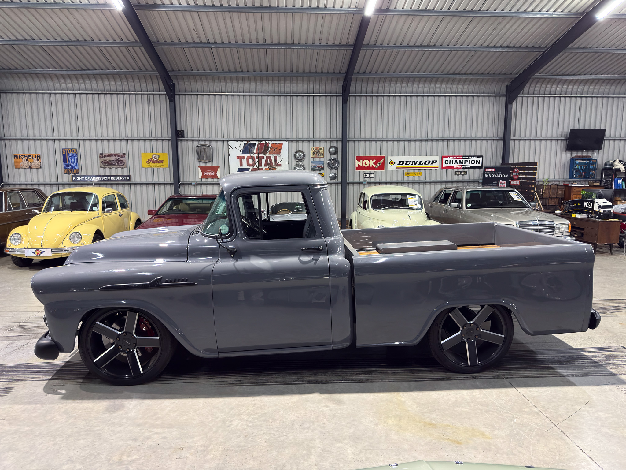 1958 Chevrolet Apache Restomod