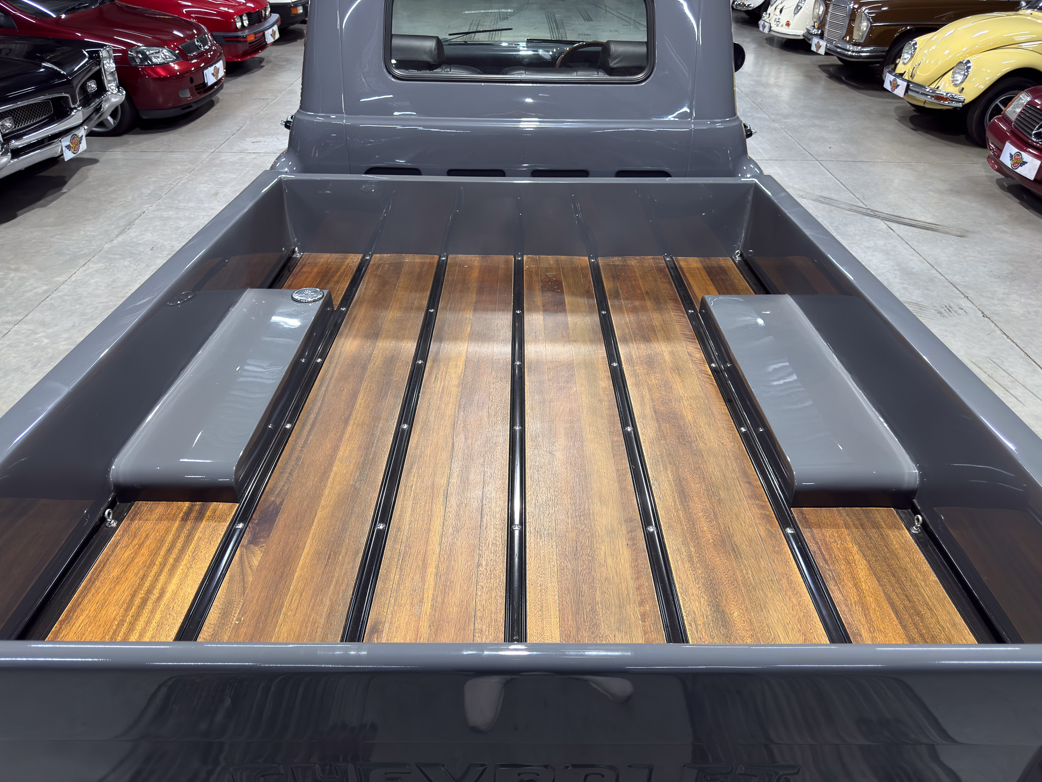 1958 Chevrolet Apache Restomod