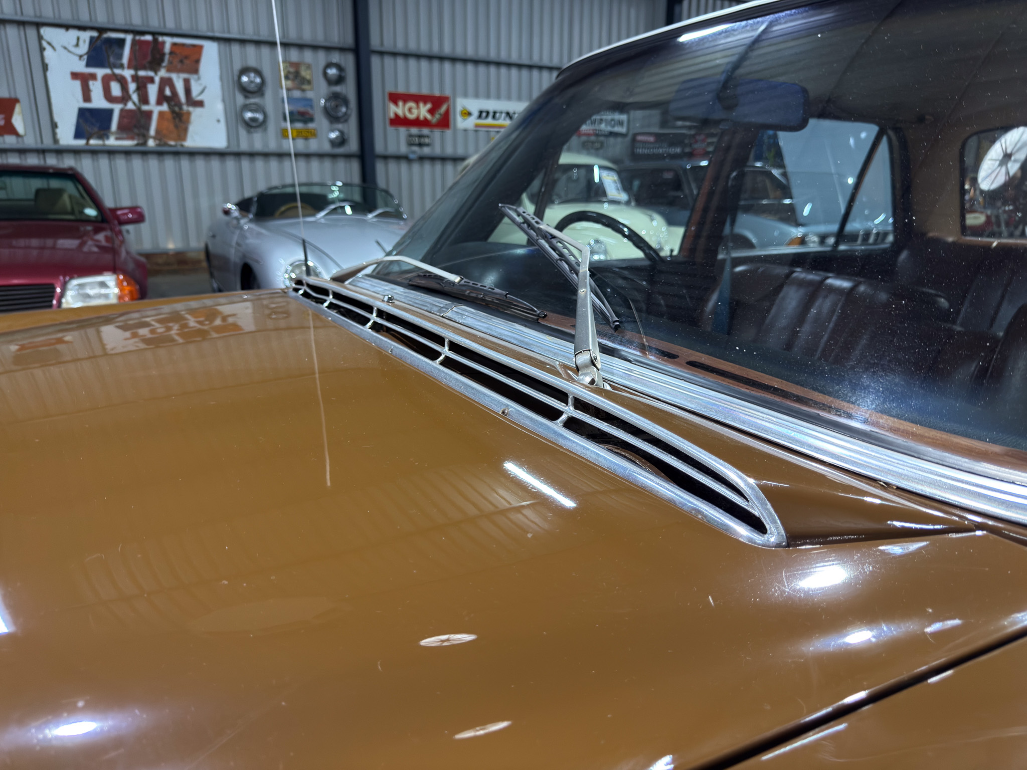 1969 Mercedes-Benz W108 280SE