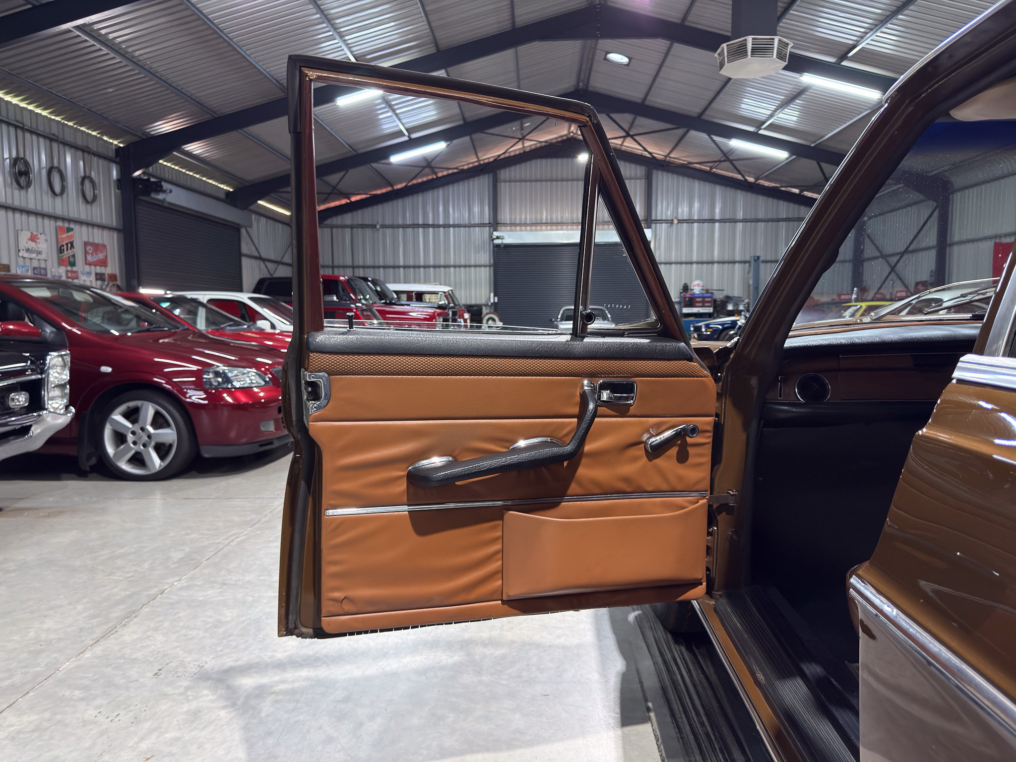 1969 Mercedes-Benz W108 280SE