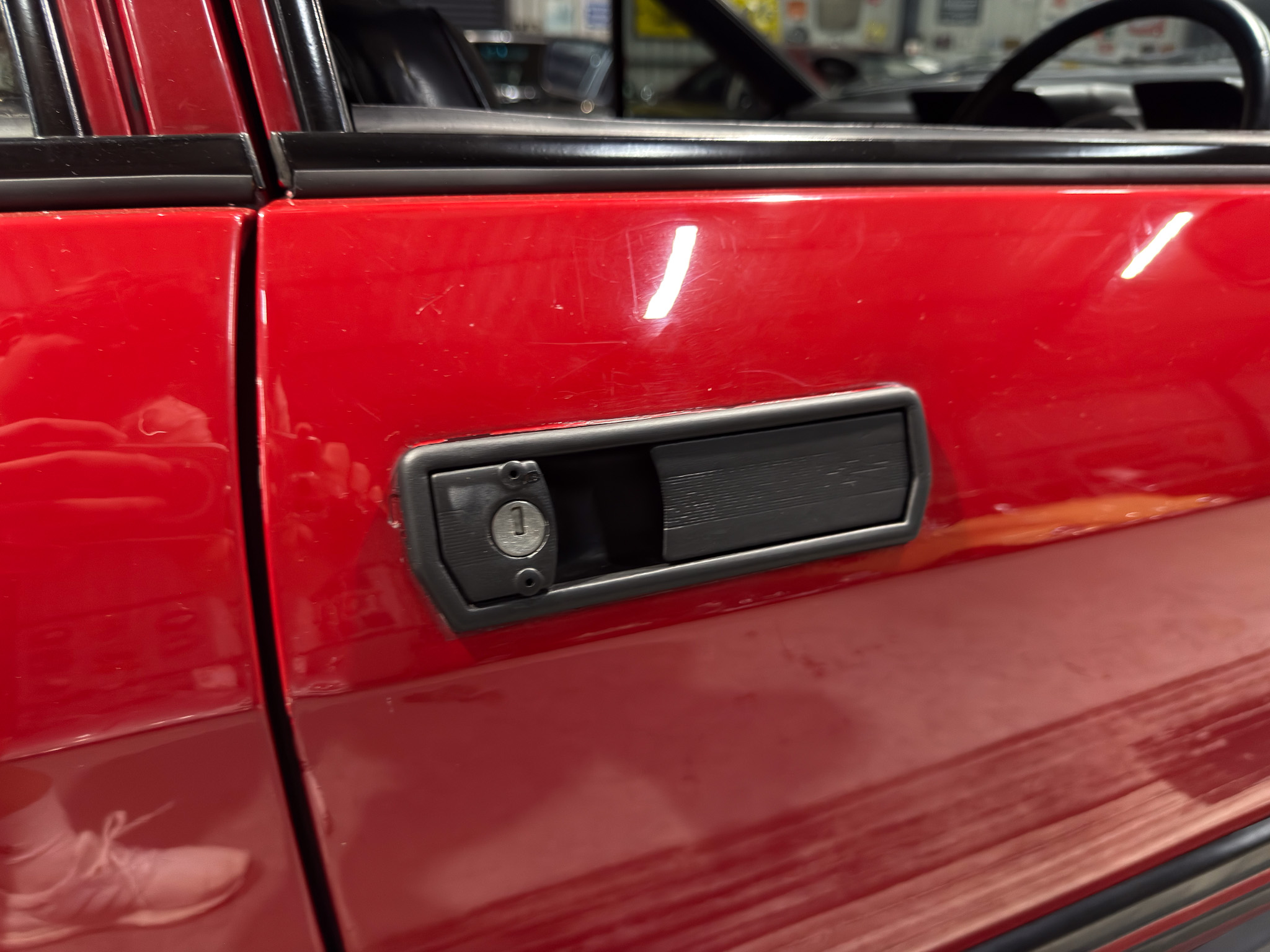 1984 Alfa Romeo 2.5 (Upgraded to 3.0)