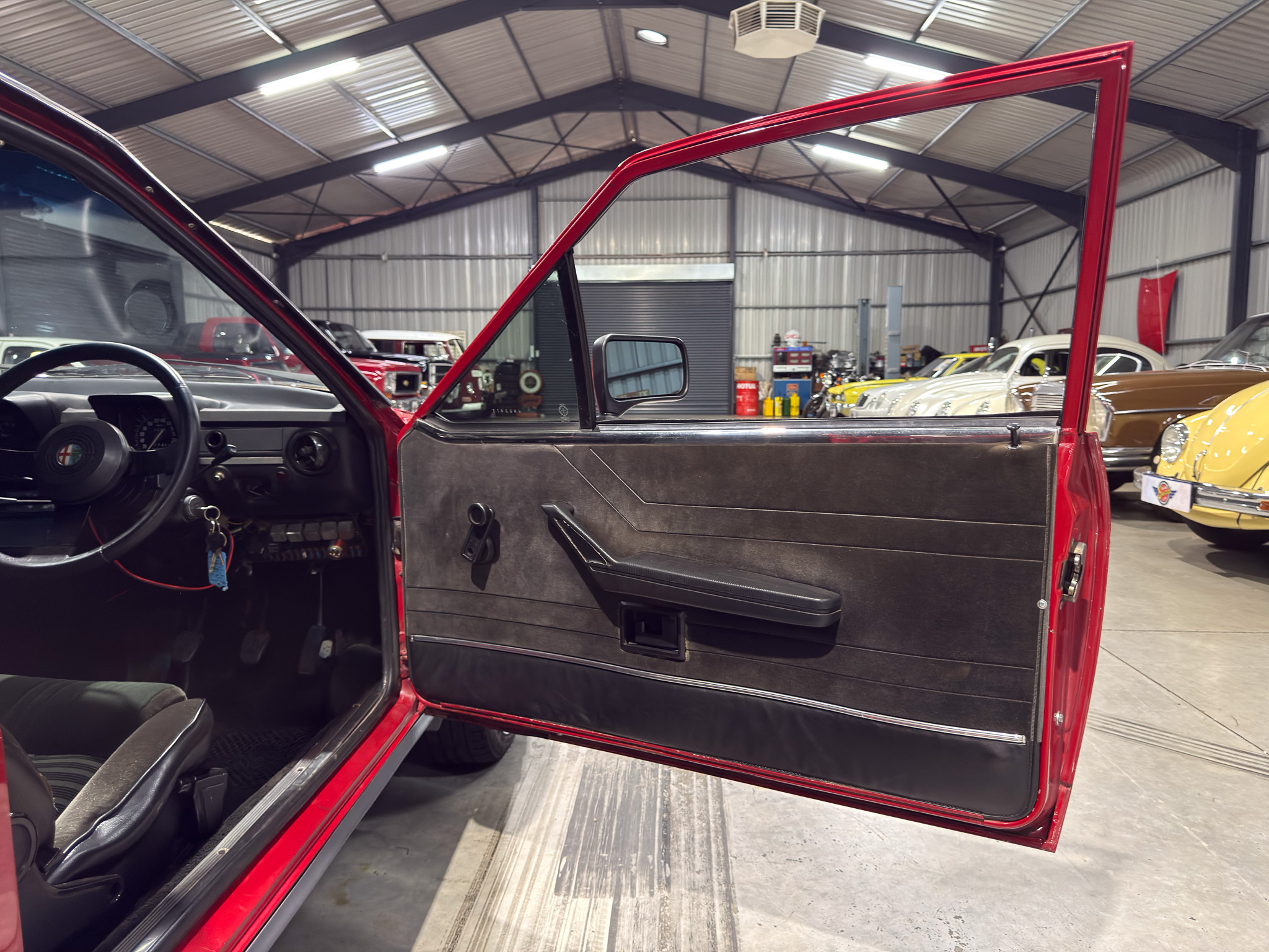 1984 Alfa Romeo 2.5 (Upgraded to 3.0)