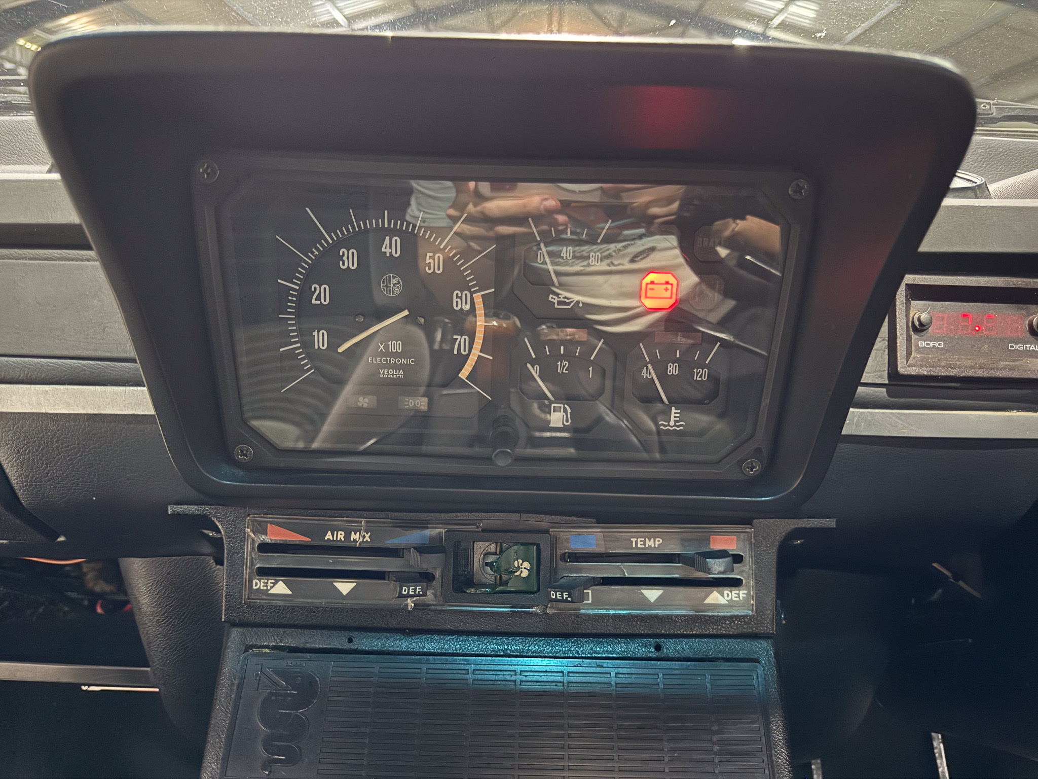 1984 Alfa Romeo 2.5 (Upgraded to 3.0)