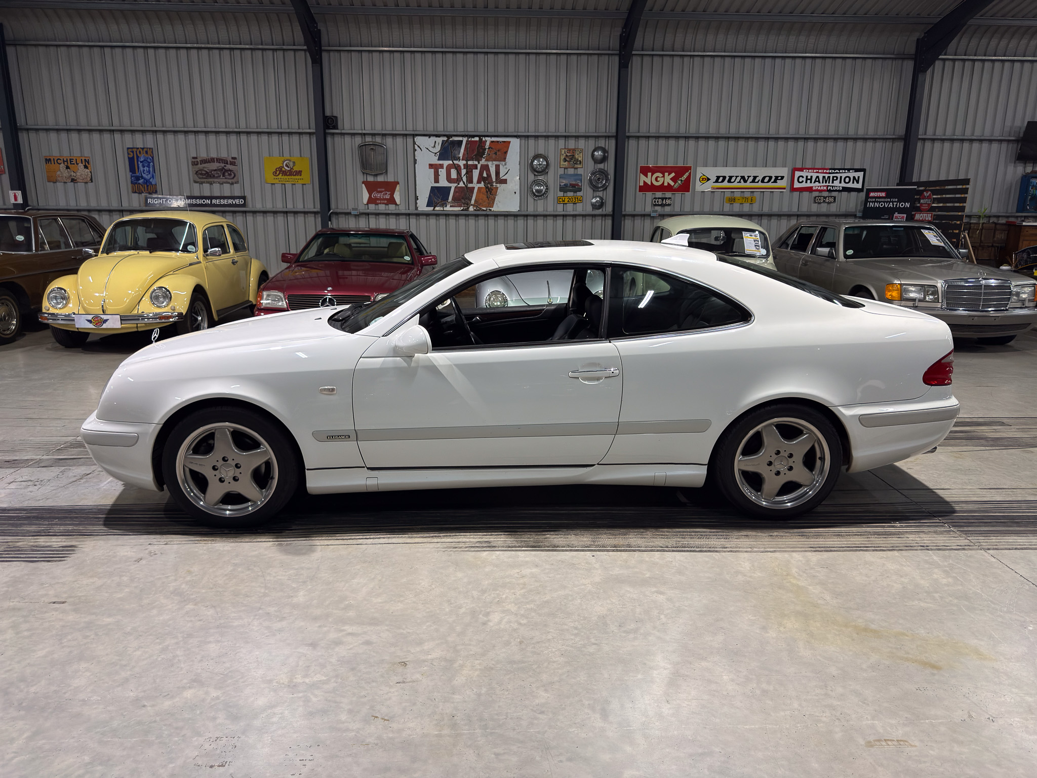 1999 Mercedes-Benz CLK320 AMG