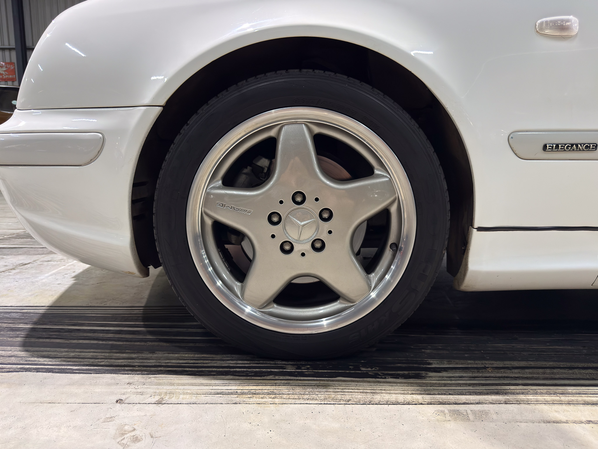 1999 Mercedes-Benz CLK320 AMG