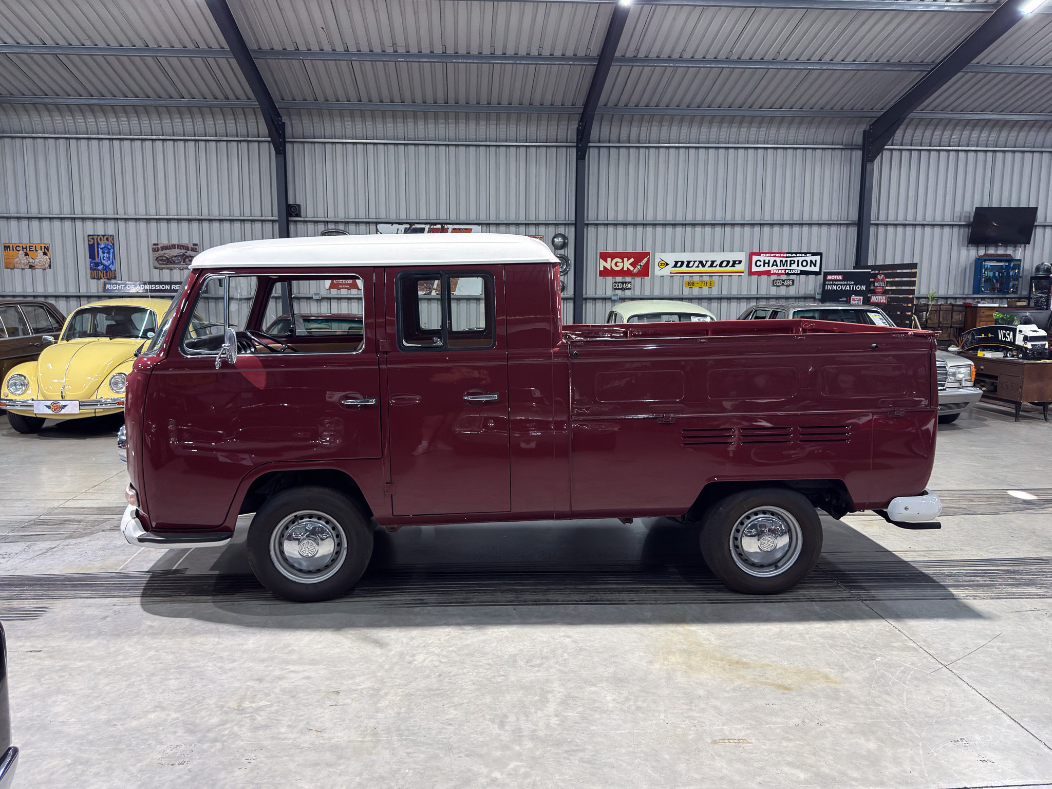 1977 Volkswagen Crewcab Kombi